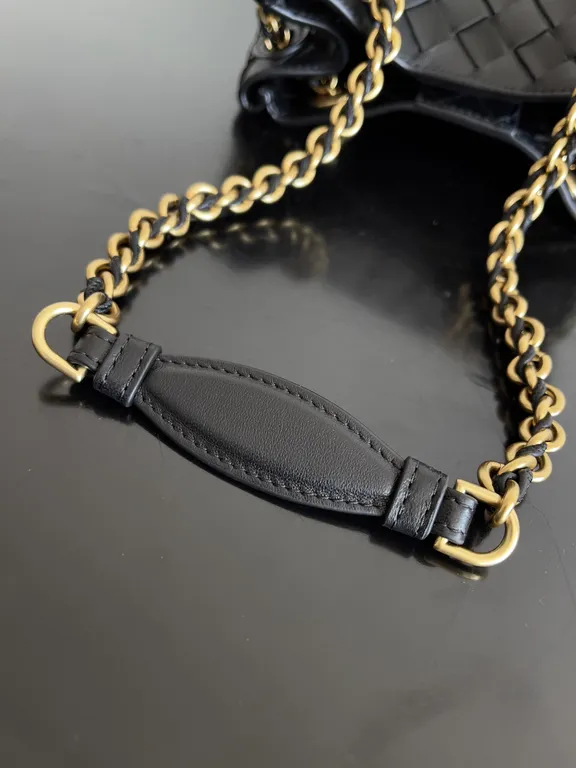 Bottega Veneta Bag 